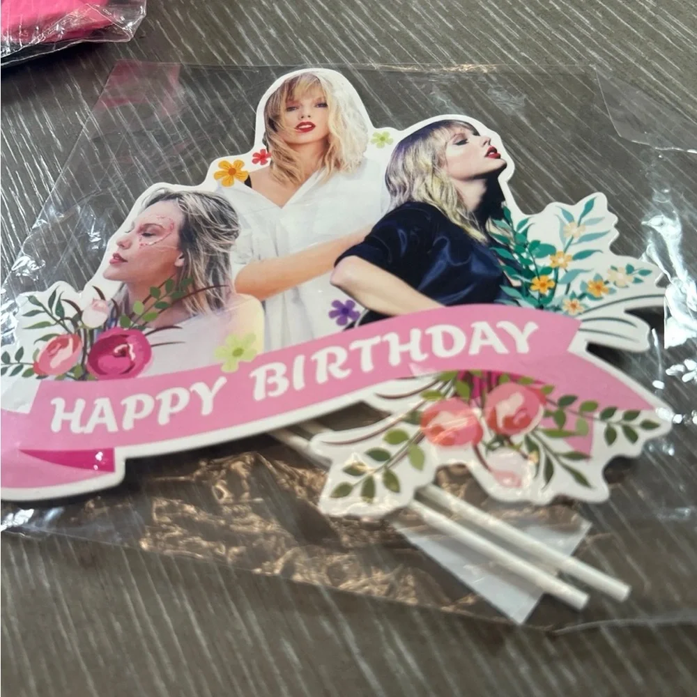 Taylor Swift Party Set with Pink and Black Accents‎